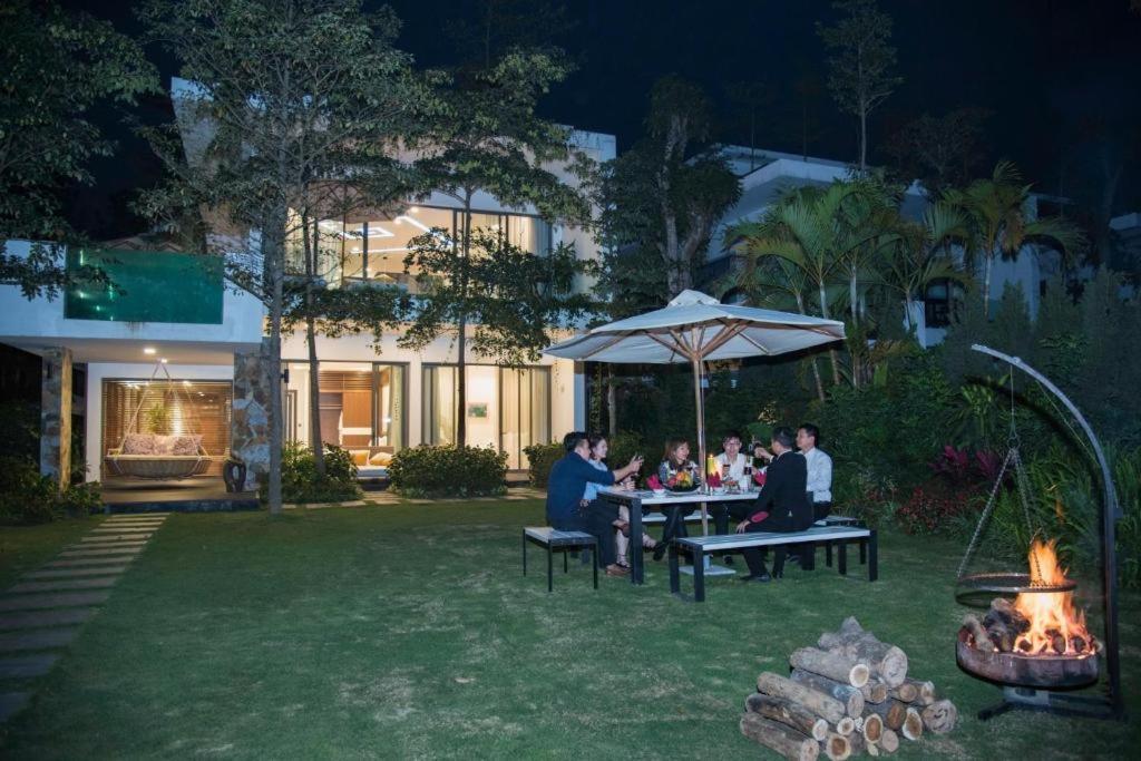 Flamingos Dai Lai Resort - Luxury Ngoc Quang Exteriör bild